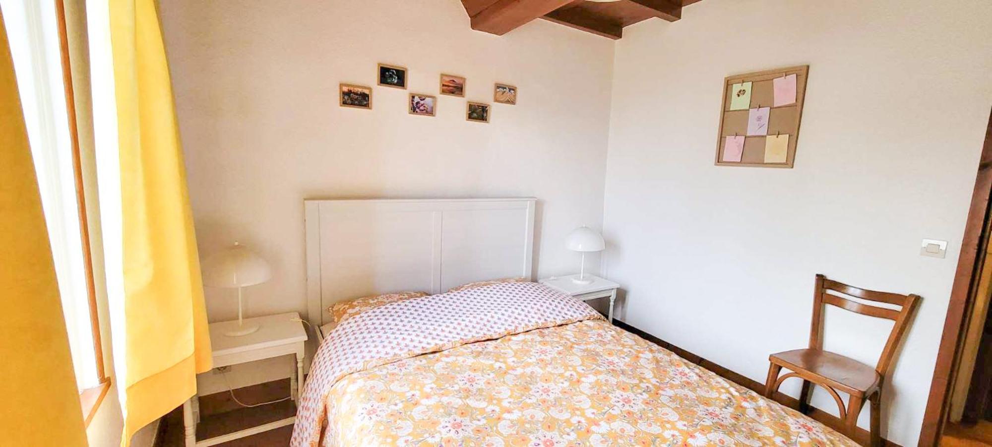 Holiday home La Clef Des Chants